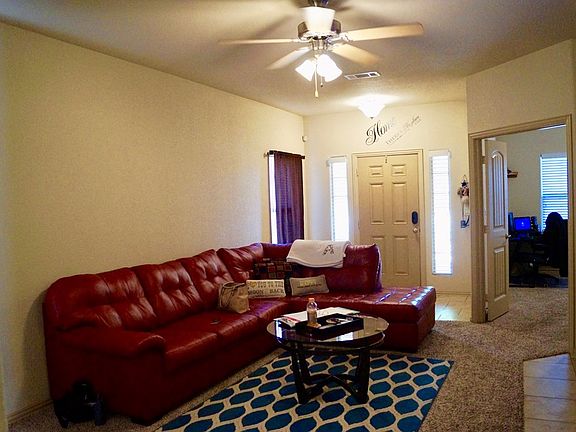 5th image of 608 Rainbow Ct