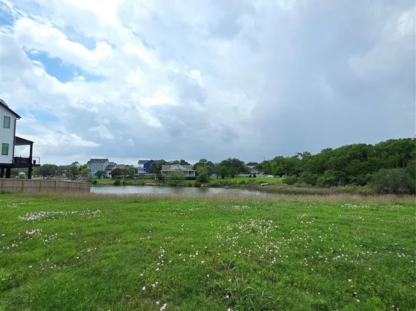 1326 Shelter Cove Dr Lot 6, Seabrook, TX 77586
