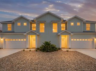 15501 Cruiser St #B, Corpus Christi, TX 78418