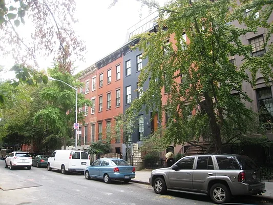 Rented by City Connections Realty | media 16