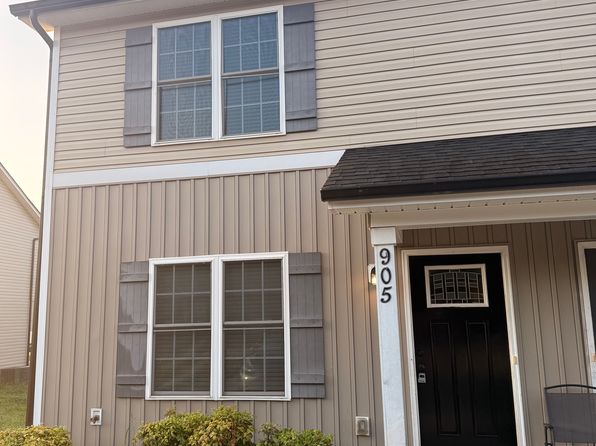 905 Cedar St #905