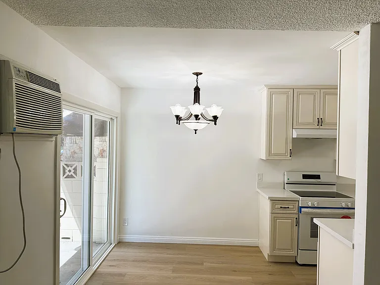 5115 Denny Ave #2 — Photo 6