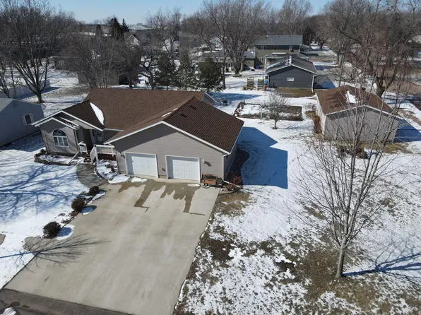 741 Main St, Alexandria, SD 57311