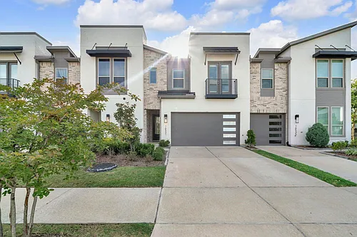 16531 Lake Austin St Photo 1