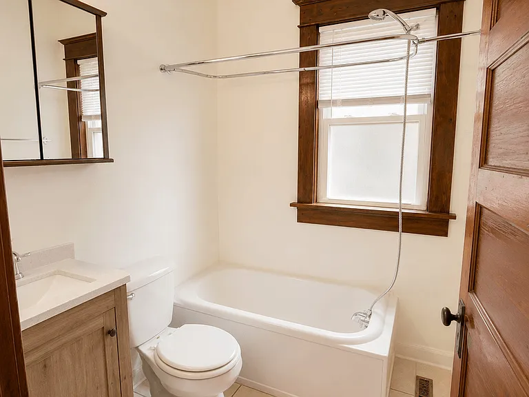 353 W James St — Photo 13