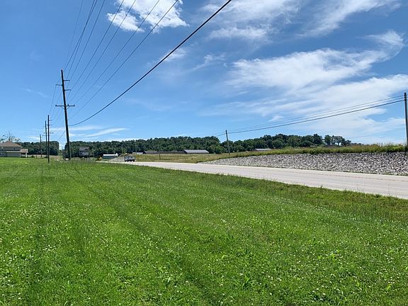 4th image of 2736 N State Road 37
