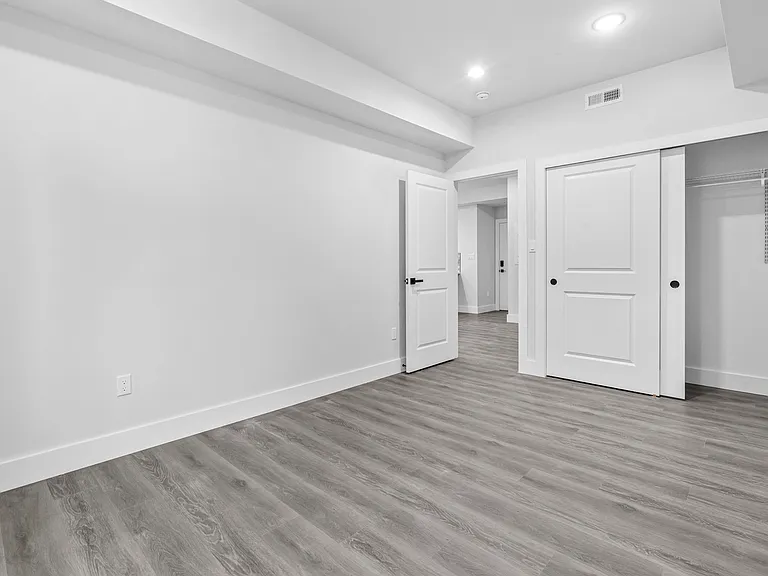 1108 W Dauphin St #201 — Photo 22
