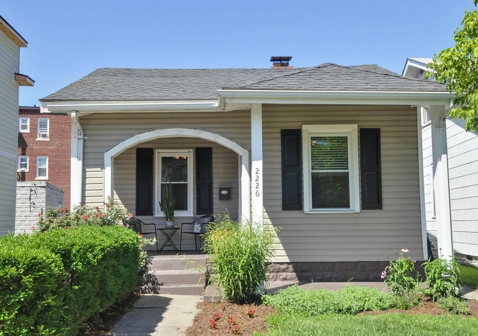 Quaint One Bedroom House close to U of L, Germantown & Downtown — Photo 1