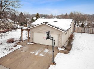 421 Moraine Dr, Elkhart Lake, WI