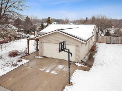 421 Moraine Dr, Elkhart Lake, WI, 53020