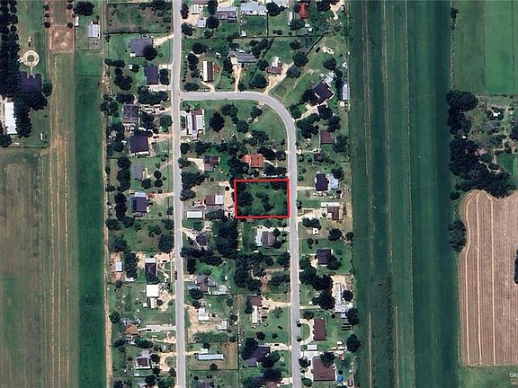 5th image of 715 Navarro Ln
