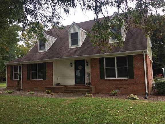 5th image of 111 Idle Dr