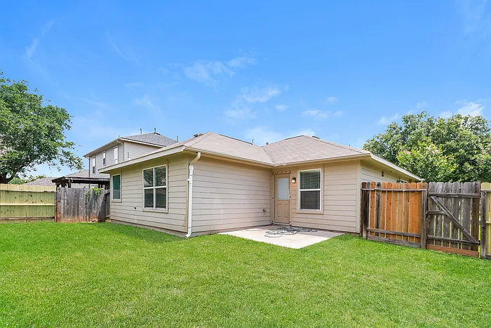 1015 Bahia Vista Dr — Photo 14