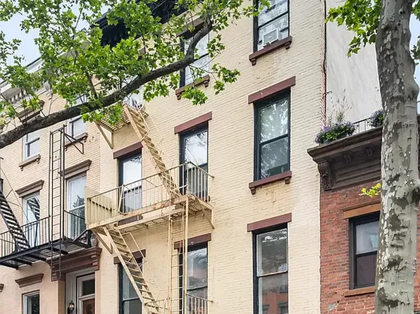 309 Henry Street 1 image 12 of 13