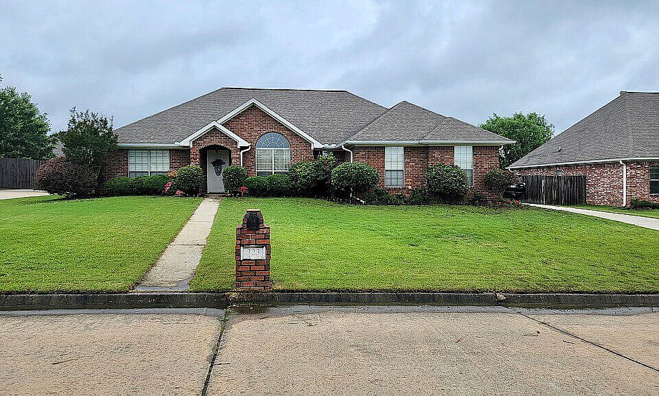 323 Meadowridge Cir, Texarkana, AR 71854 Zillow