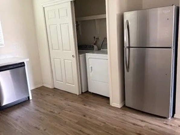 55 N 67th St APT 3, Mesa, AZ 85205