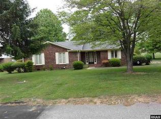 520 Meadowlawn Dr, Dresden, TN 38225