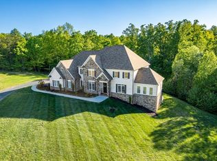1450 Shasta Ln, Forest, VA 24551