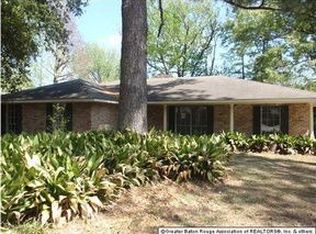 863 Colonial Dr, Baton Rouge, LA 70806