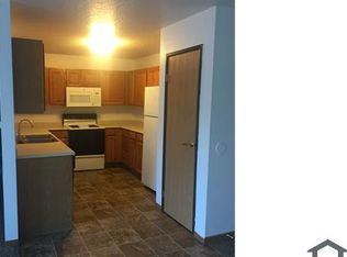 908 8th St SW #23, Altoona, IA 50009