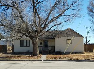 328 S Simpson St, Ulysses, KS 67880