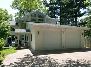 405 Dahlia Dr, Wyoming, MN 55092