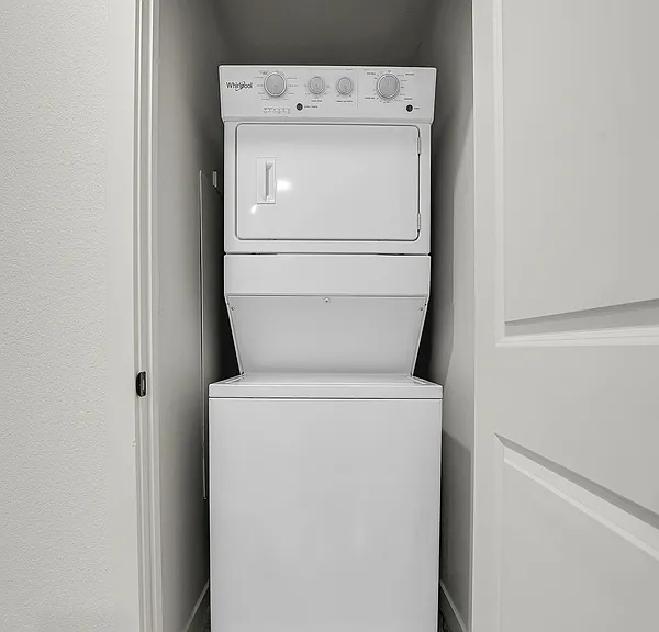 110 28th Ave SE #21C — Photo 16