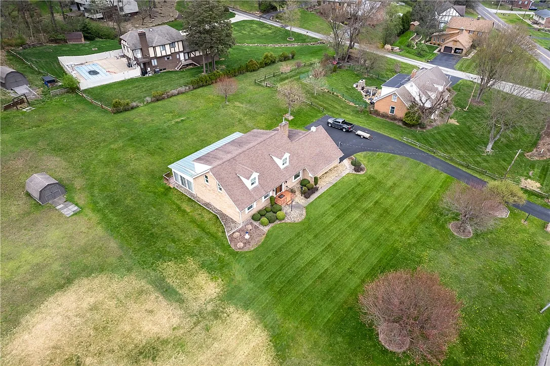 444 Slate Run Rd photo 1
