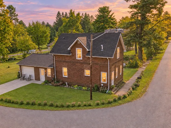 7338 Main St, Rutledge, MN 55795
