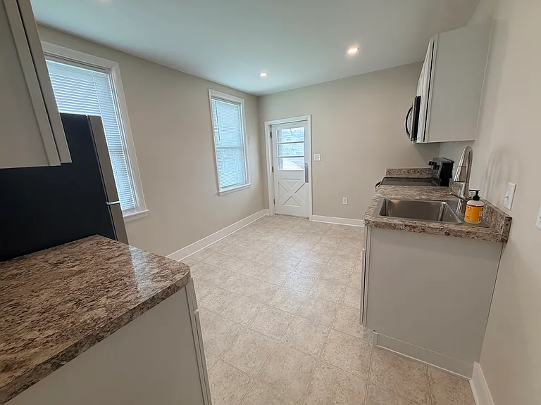 434 Atlantic Ave — Photo 3