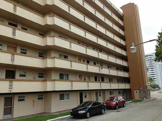 1st image of 1175 NE Miami Gardens Drive #404