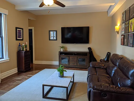 Rented by Compass | media 3