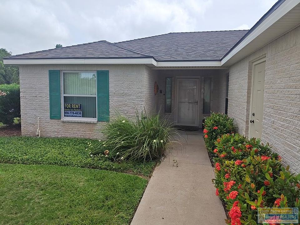 1st image of 1 Pinehurst Dr #1