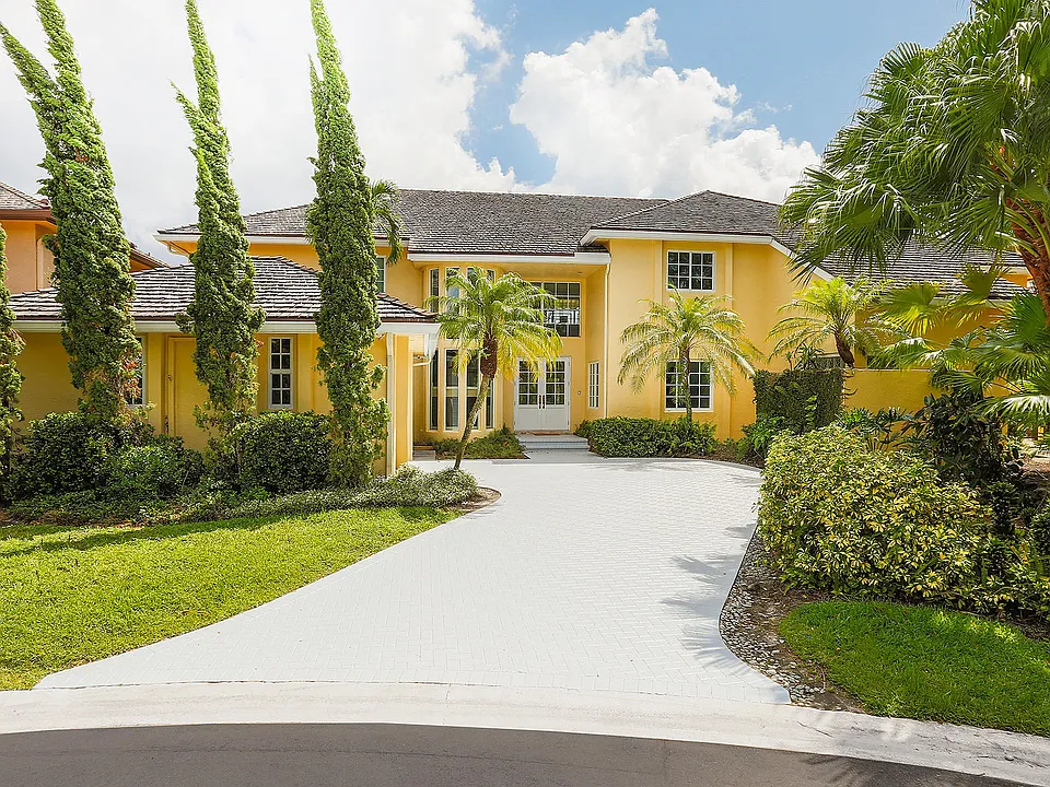2898 Polo Island Dr