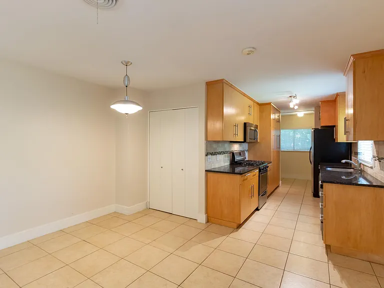 dining, pantry
