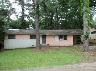 2906 Sheila Dr, Jackson, MS 39209
