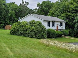 56 Town Farm Rd, Brookfield, MA 01506