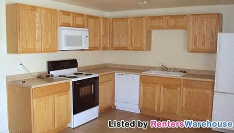 2nd image of 3540 E Ludlow Dr