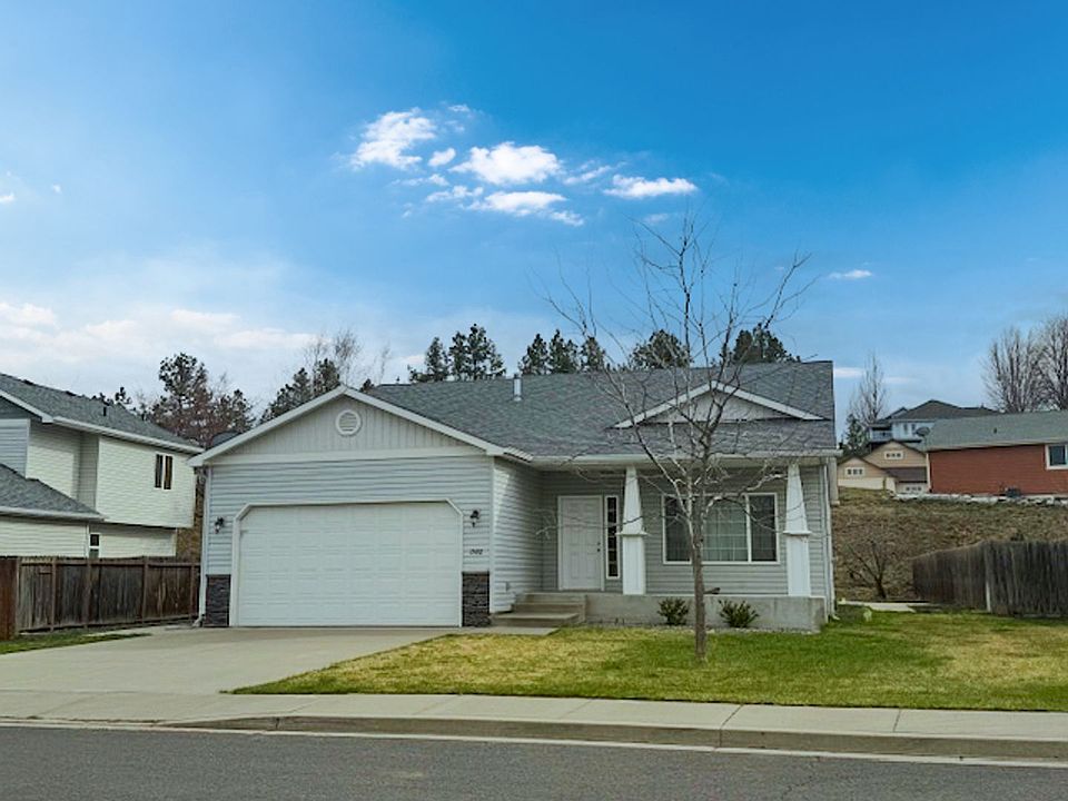 1st image of 1102 Golden Hills Dr