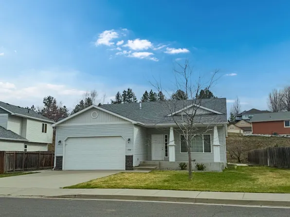 1102 Golden Hills Dr, Cheney, WA 99004