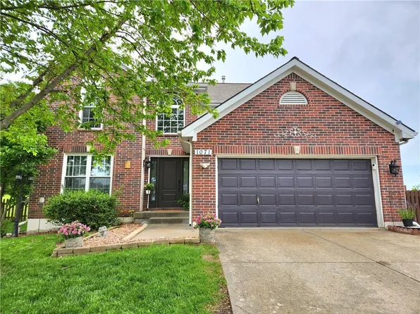 1071 Maple Woods Ct, Liberty, MO 64068