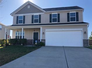 1901 Creek Bank Dr, Columbus, IN