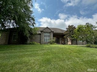 205 Lakewood Dr, Vincennes, IN 47591