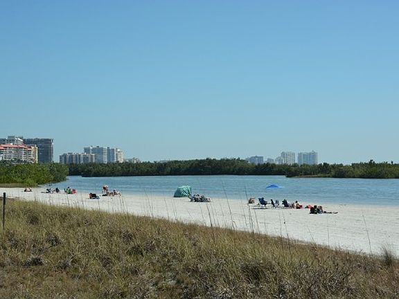 5th image of 443 Spinnaker Dr