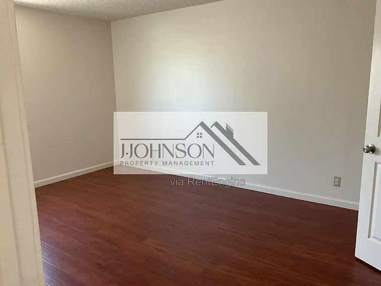 1536 Lincoln Blvd #B — Photo 8