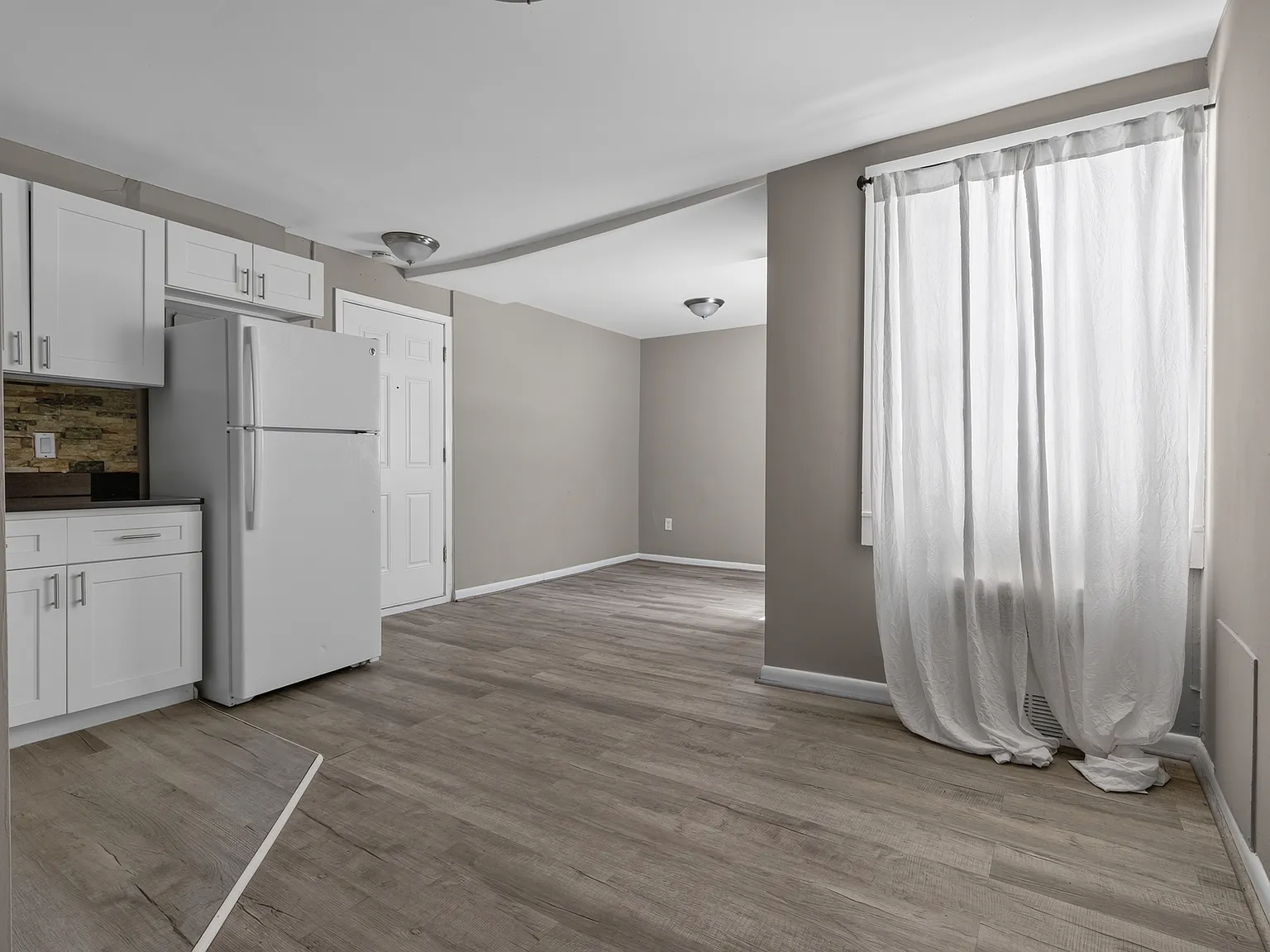 1 bed, $2,450 — Photo 4