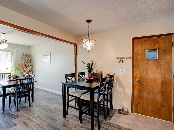 5th image of 109 Fairview Dr