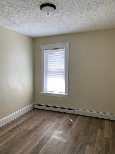 312 Robinson St #3F