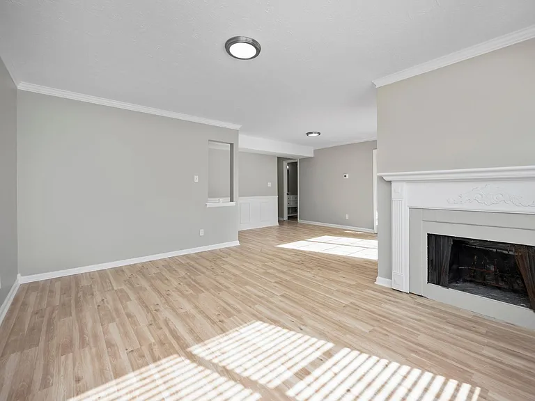 421 Redding Rd #118 — Photo 6