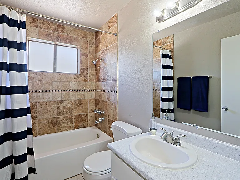 Villas on 28th — Photo 10